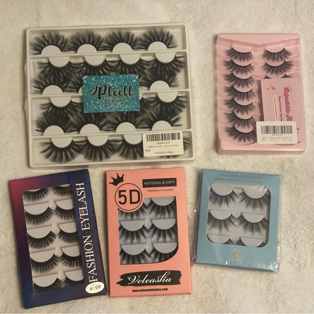 Assorted Eyelash Set with Black Lashes